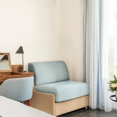 Western La Demeure 4* Parigi