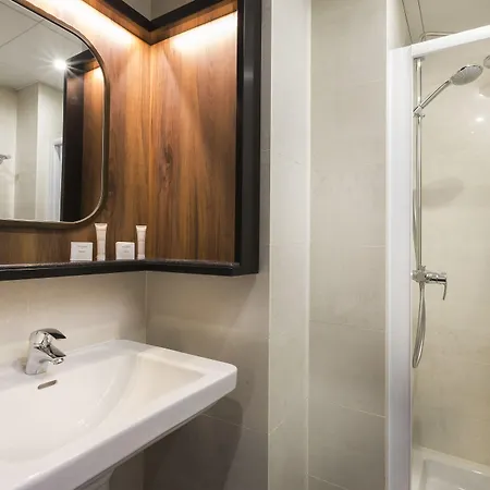 Western La Demeure Hotel Parigi