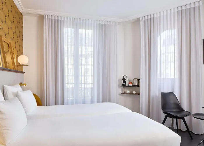 Western La Demeure Otel 4*