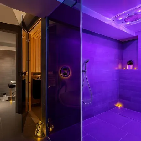 Western La Demeure Hotel