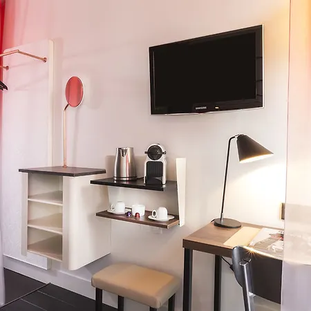 Western La Demeure Otel 4*