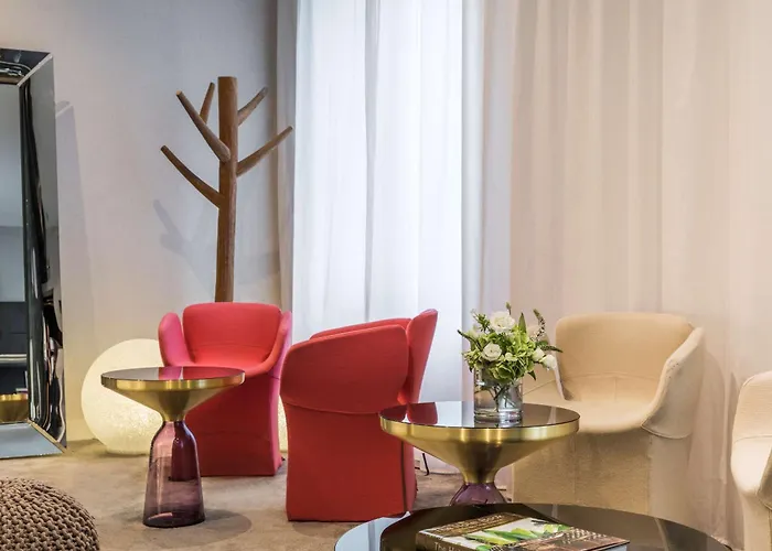 Western La Demeure Hotel 4*