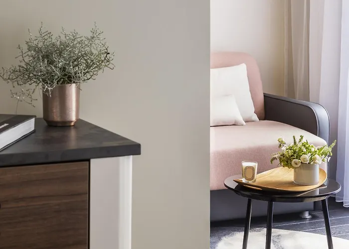 Western La Demeure Hotel 4*