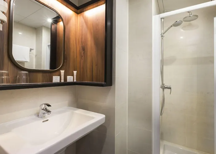 Western La Demeure Hotell Paris