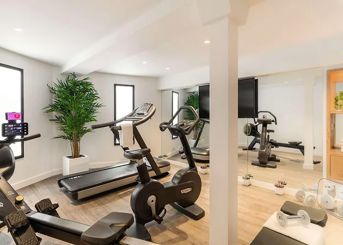 Western La Demeure 4*