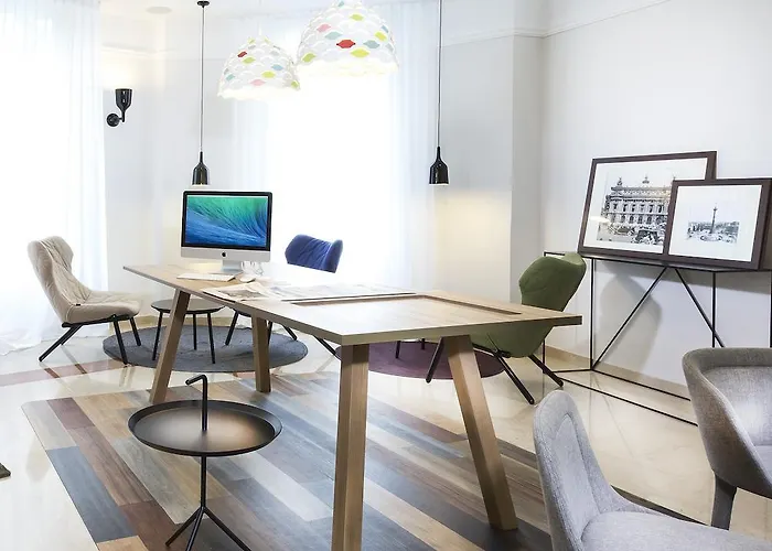 Western La Demeure Hotel 4*