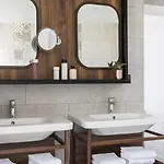 فندق بيست ويسترن بلاس لا ديمير 4*